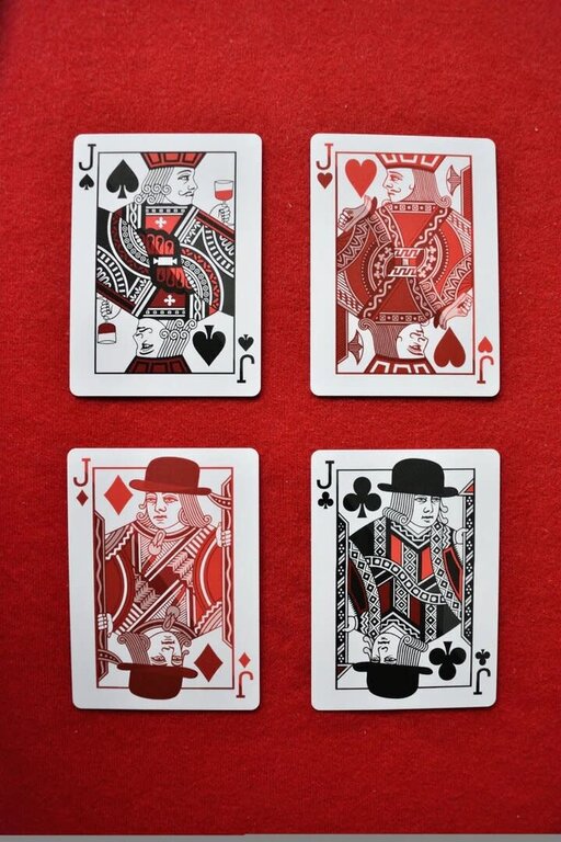 Comedia Cards
