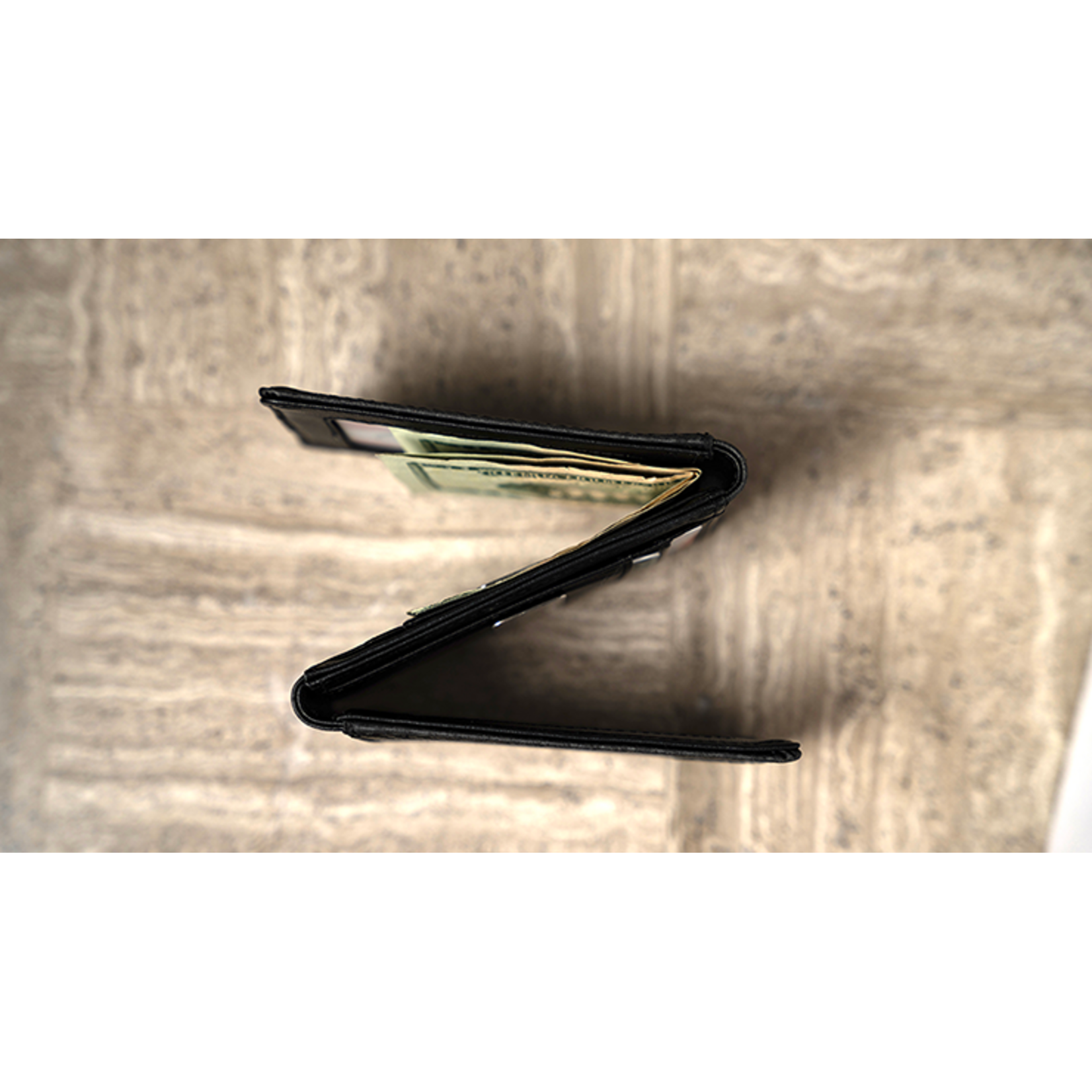 FPS Zeta Wallet Black by Magic Firm