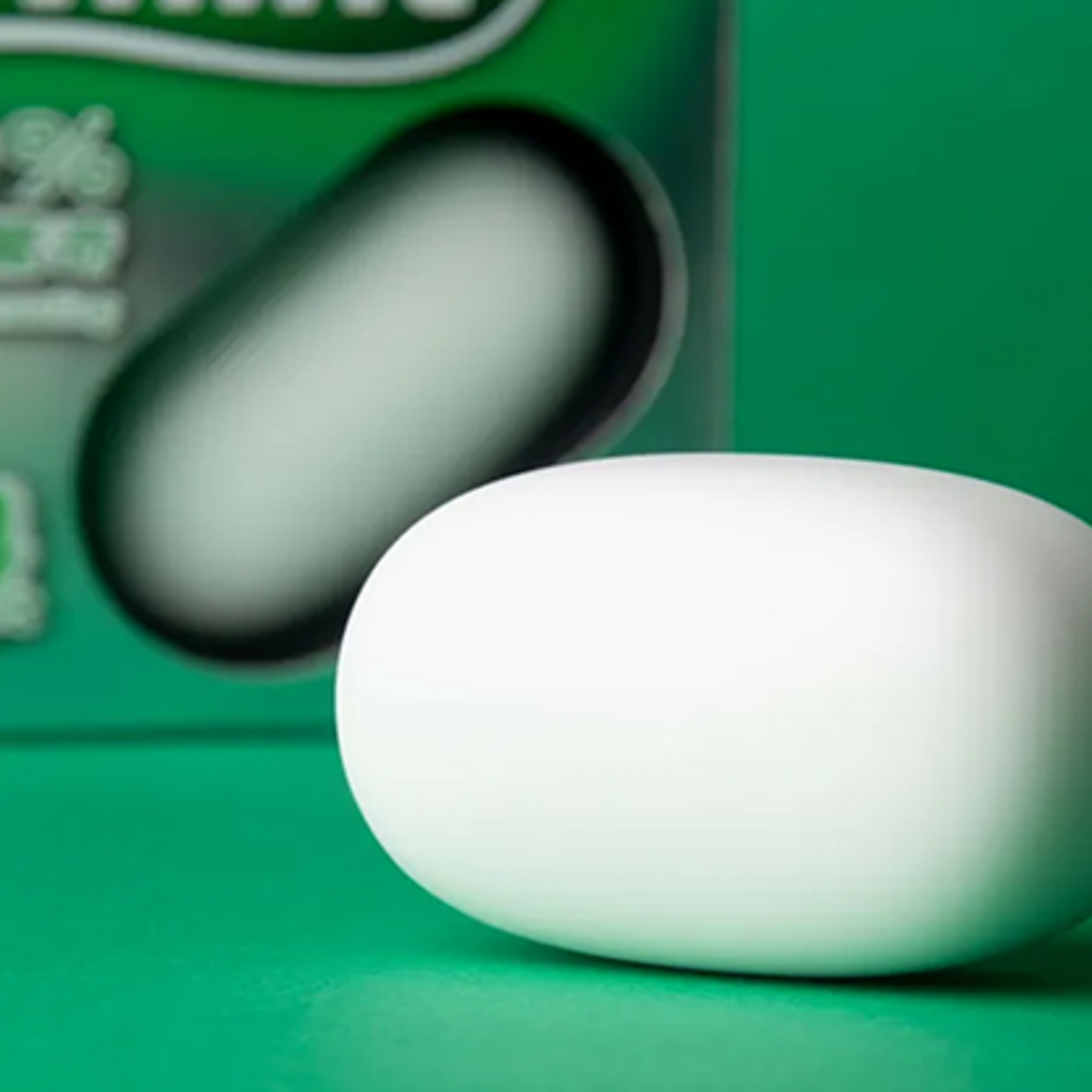 Jumbo Mint by Hanson Chien
