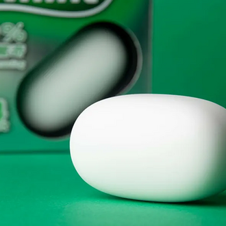 Jumbo Mint by Hanson Chien
