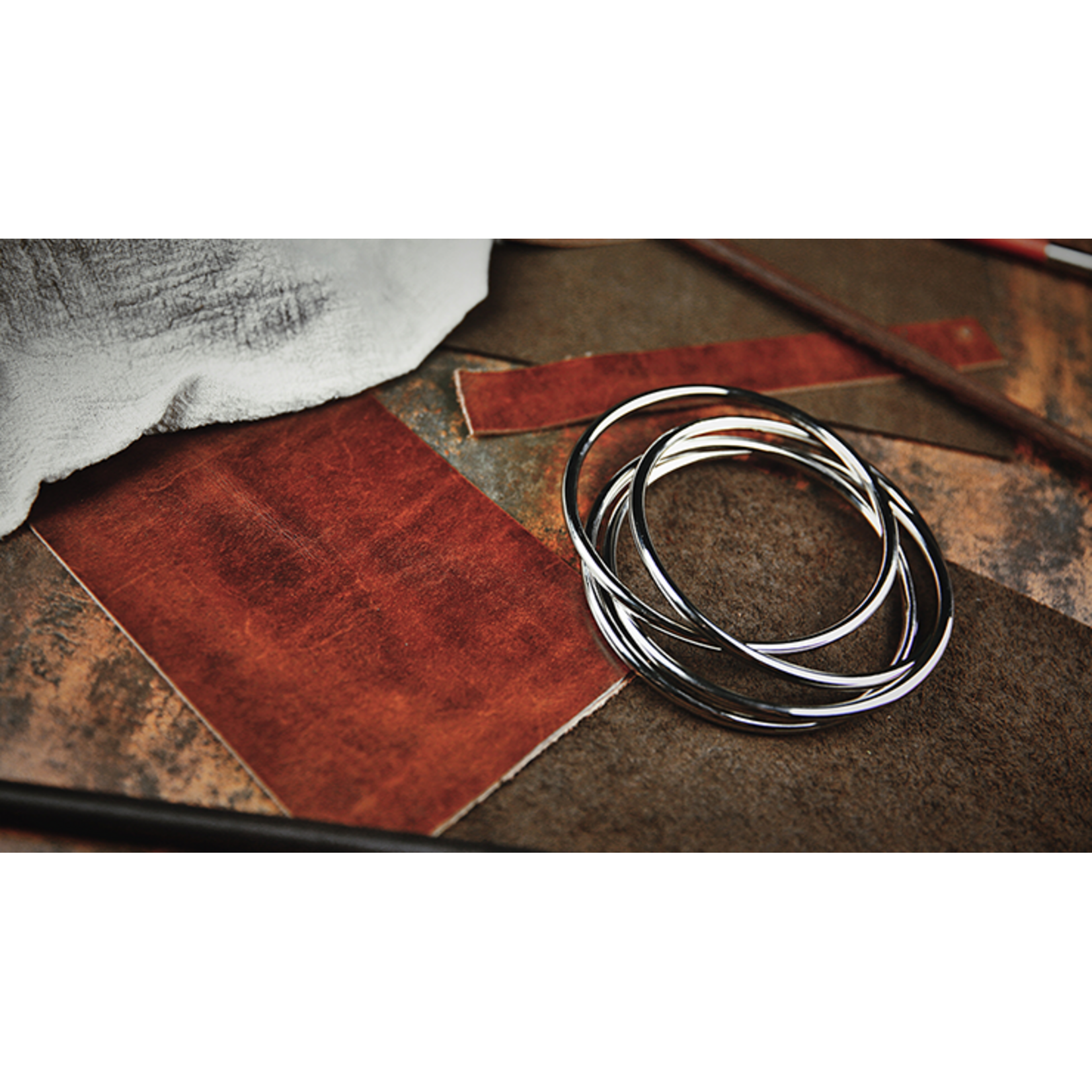 Linking Rings Pro Chrome met opbergzak