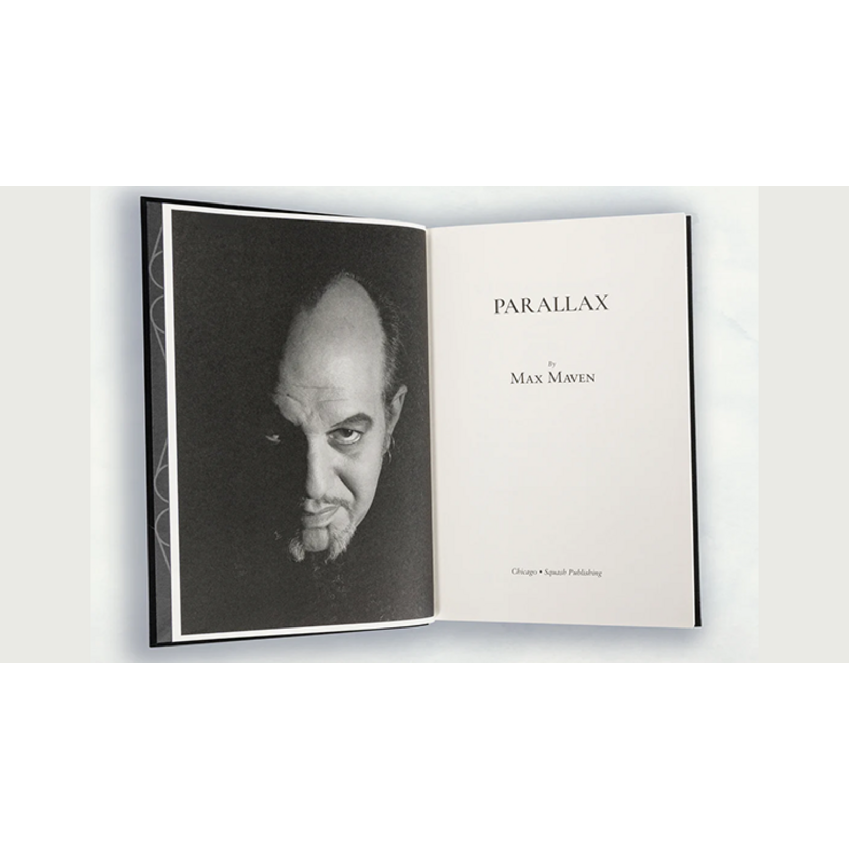 Parallax by Max Maven boek