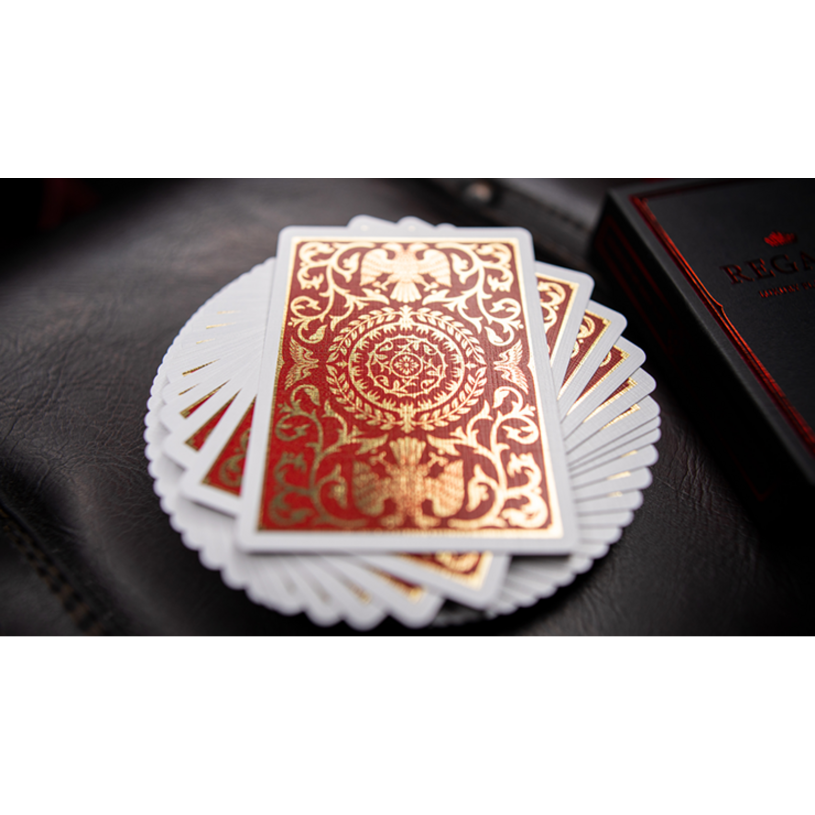 Regalia Speelkaarten RED by Shin Lim