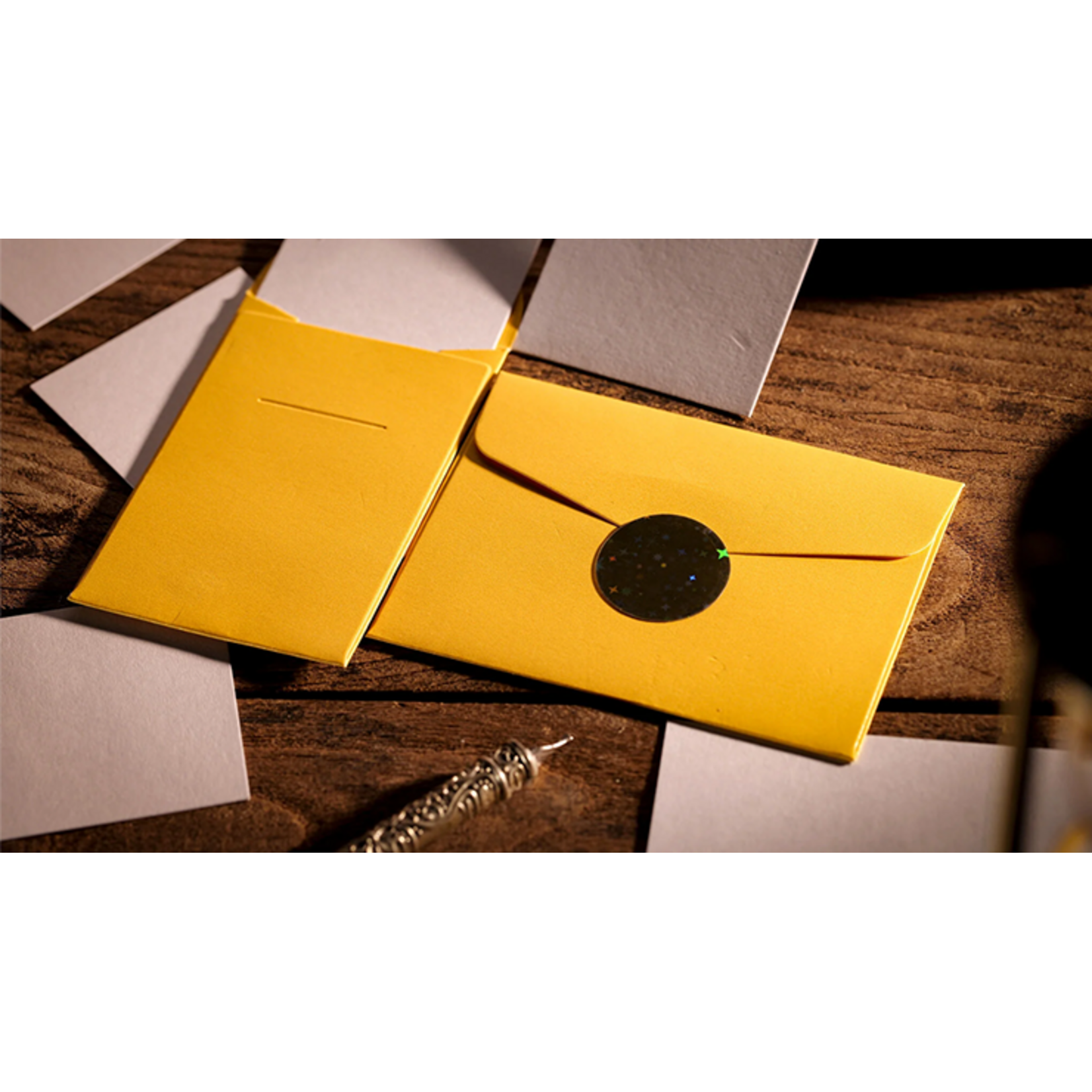 Roentgen Envelope by Chen Yang & TCC Magic