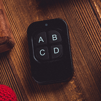 Smoke Pad Mini by Wang Ji & Bacon Magic