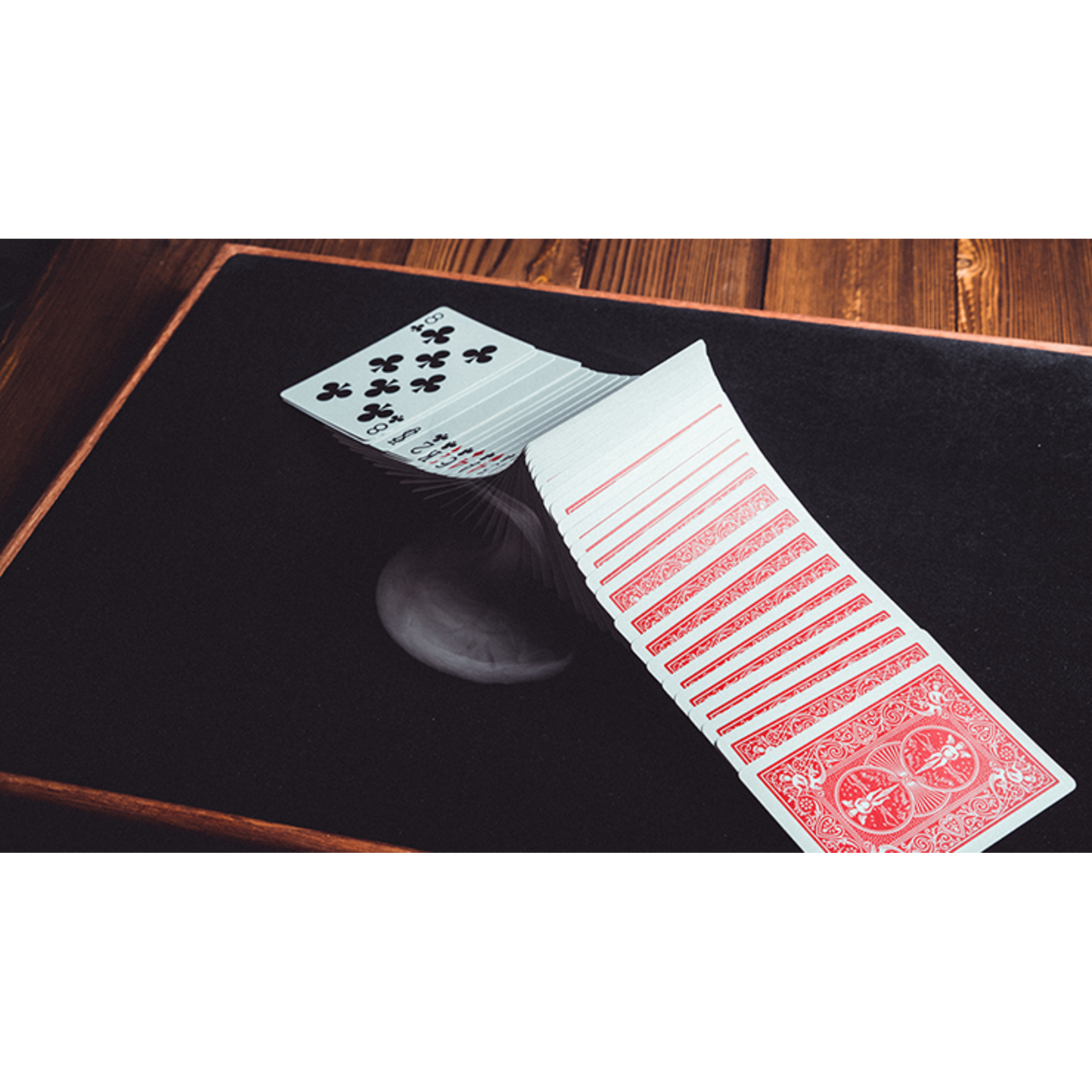 Smoke Pad Standaard by Wang Ji & Bacon Magic