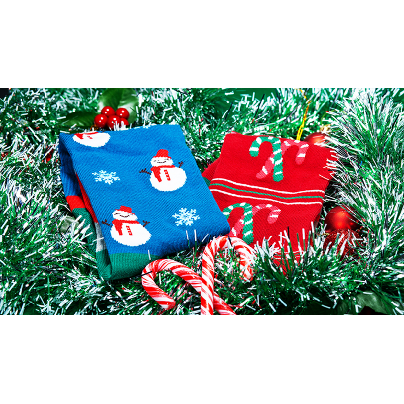 SOCKS Christmas (Gimmicks and Online Instructions) by Michel Huot