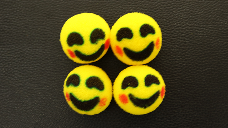 Sponge Emoji SMILE FACE (4PK.) by Andy Amyx