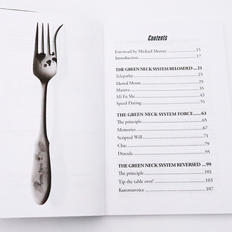 The Green Neck System 2 by Gabriel Werlen & Marchand de trucs & Mindbox