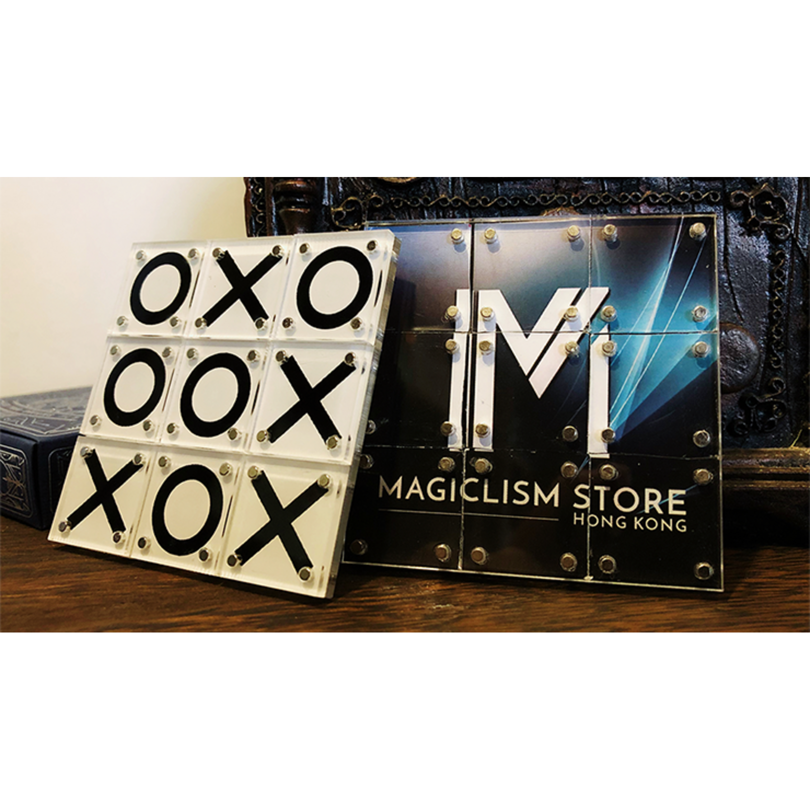 Tic Tac Toe Mini by Bond Lee and Kai-Fu Wang