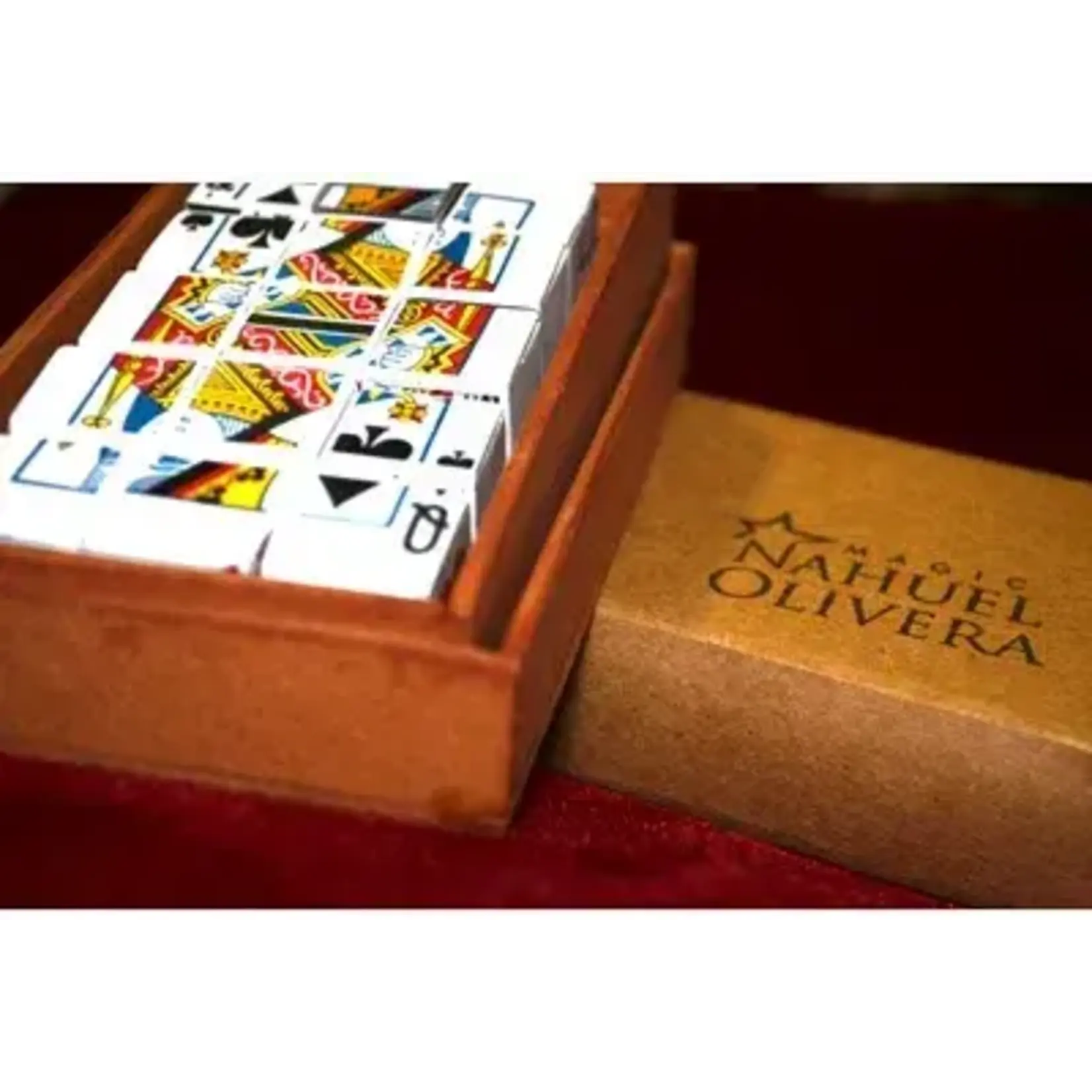 Rubik' s Card by Tommy Wonder