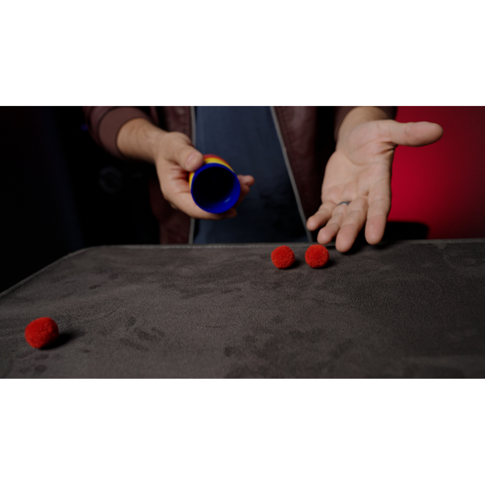 Apprentice Magic: Cups & Balls