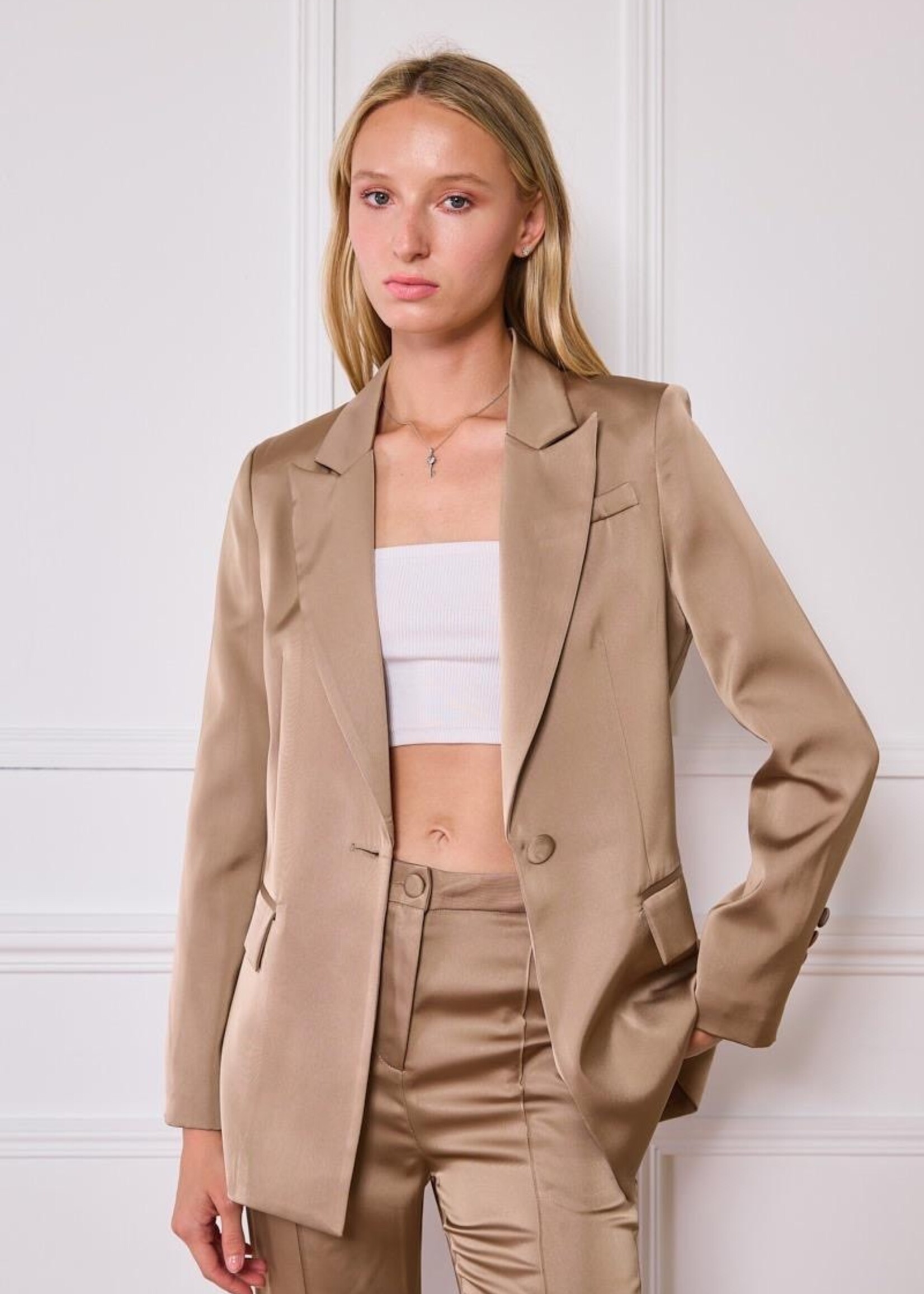 CASH & CARRY  KLEDING 2026 Jan-mei Blazer Champagne Satinlook Shine