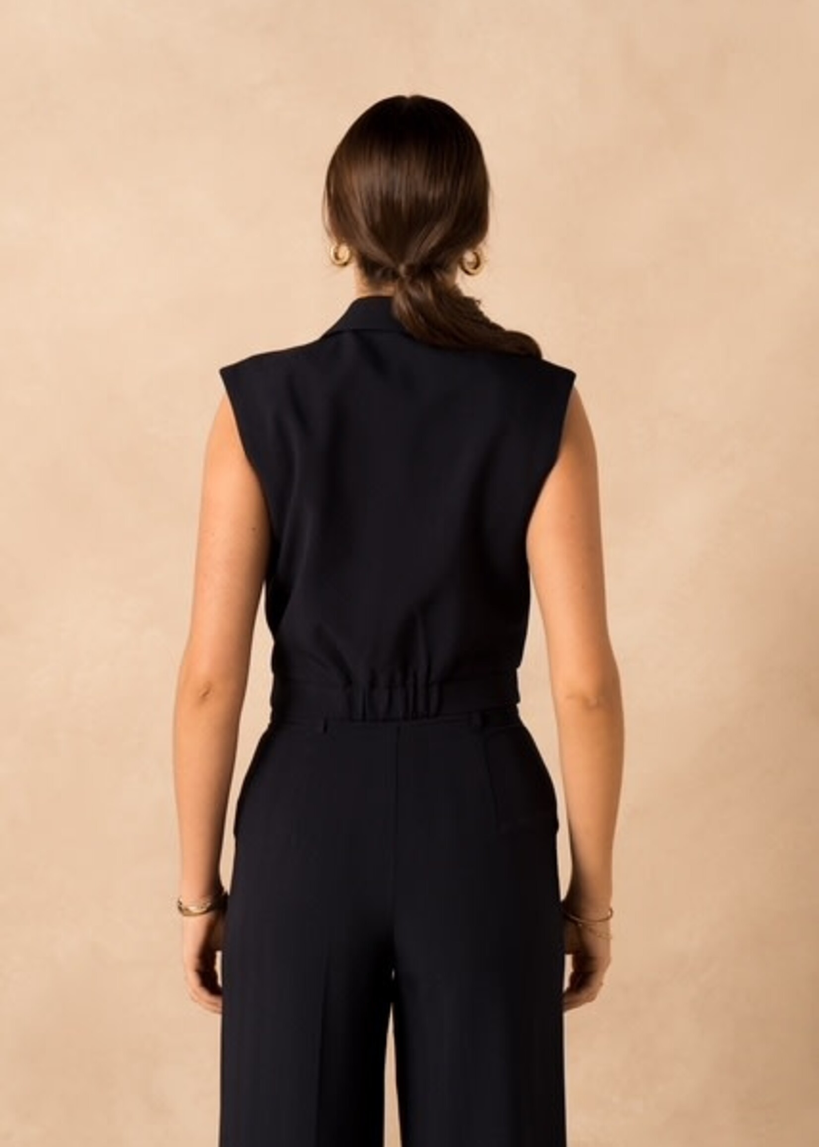 CASH & CARRY  KLEDING 2026 Jan-mei Gilet Kort Navy V358 Estelle