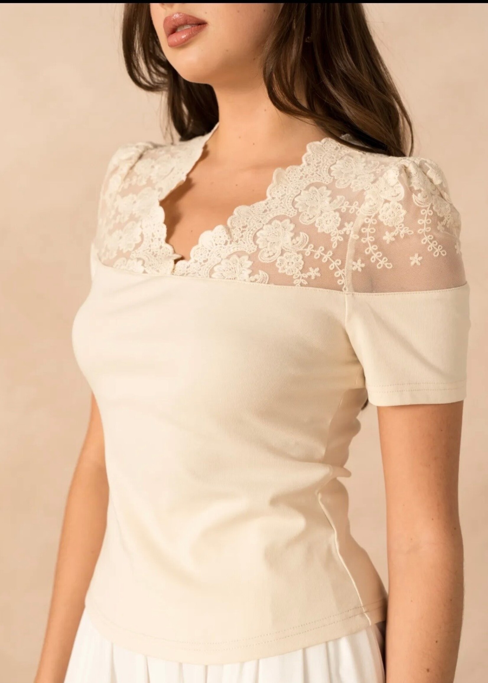 CASH & CARRY  KLEDING 2026 Jan-mei Top H238a Meddy