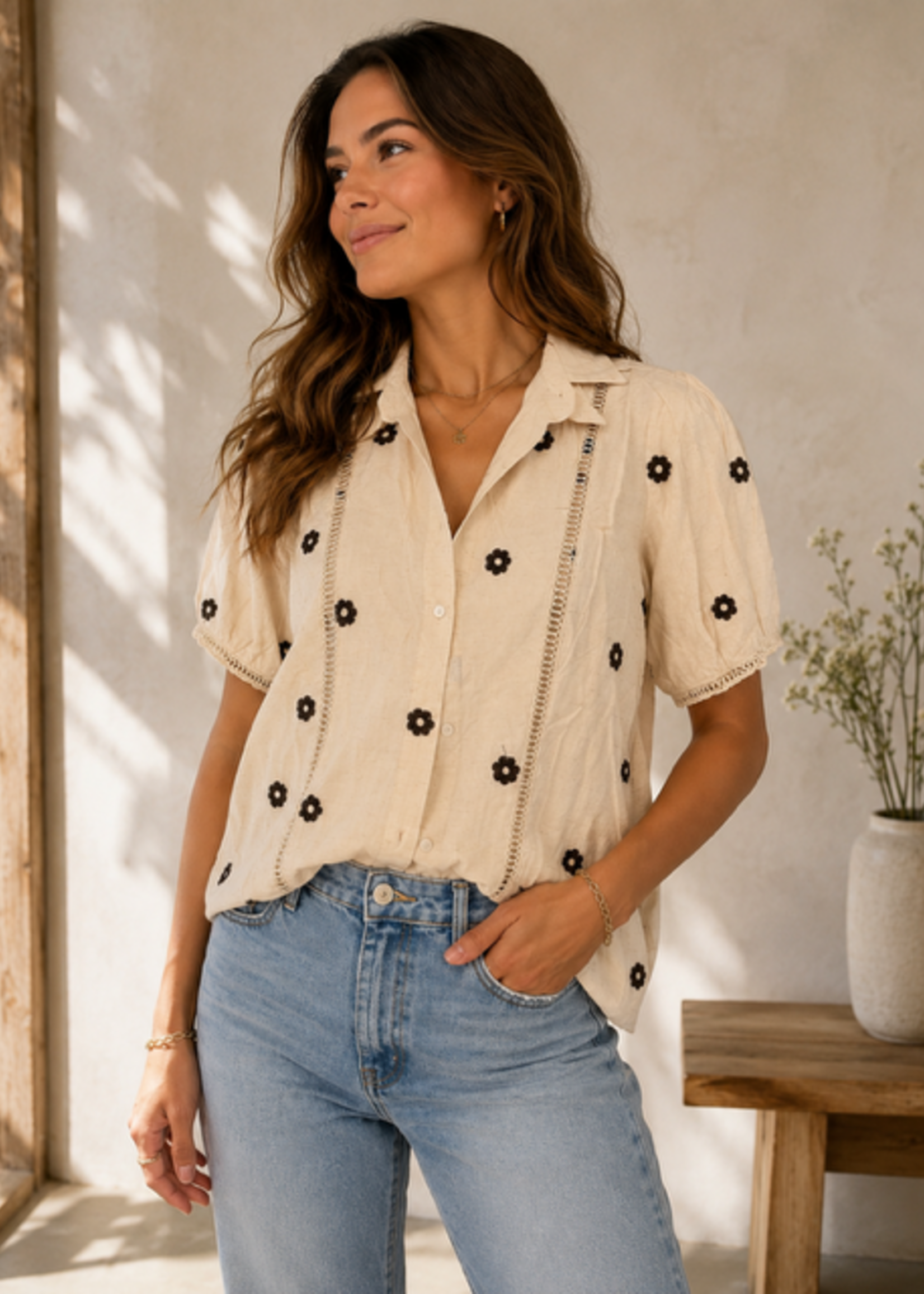 INKOOP VOORJAAR/ZOMER  2026 Blouse M&G choco bloem