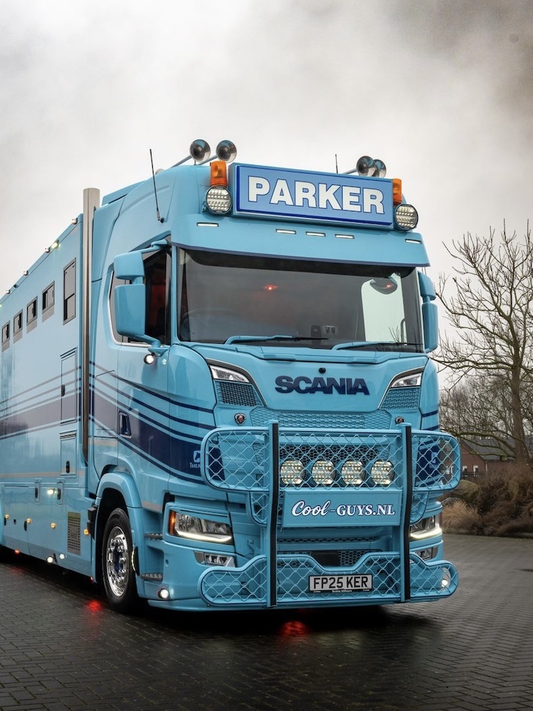 Fox Parts Zonneklep 35cm recht Scania NG