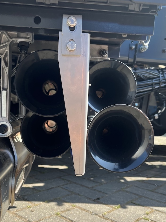 Hornblasters Shocker XL RVS steun