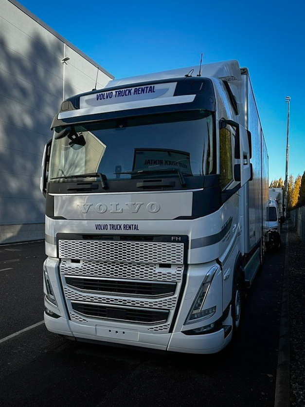 Frontplaat Volvo FH 2024+