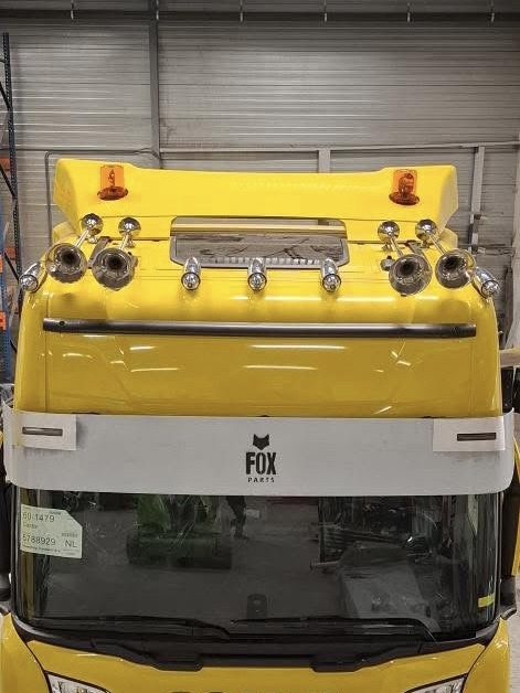 Zwaailampsteunen Scania NG