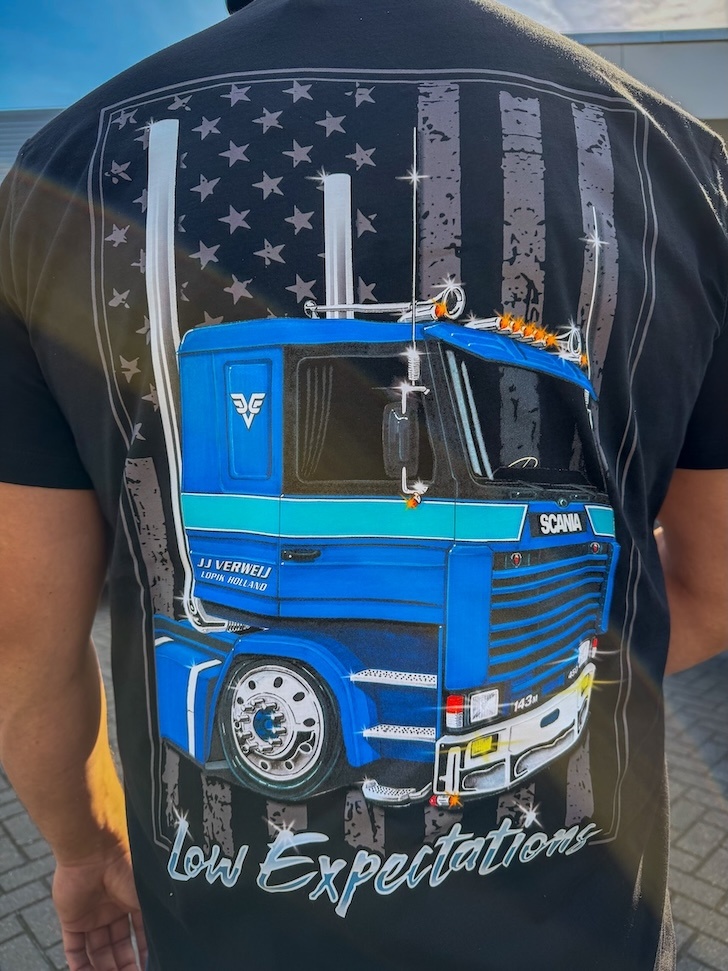'Low Expectations' T-Shirt