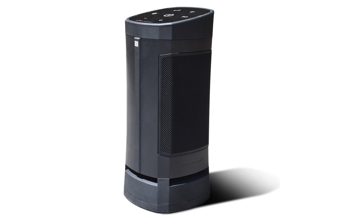 Soundcast VG3 outdoor bluetooth speaker