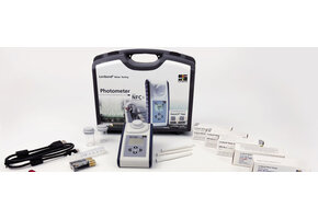 MD150 6-in-1 fotometer