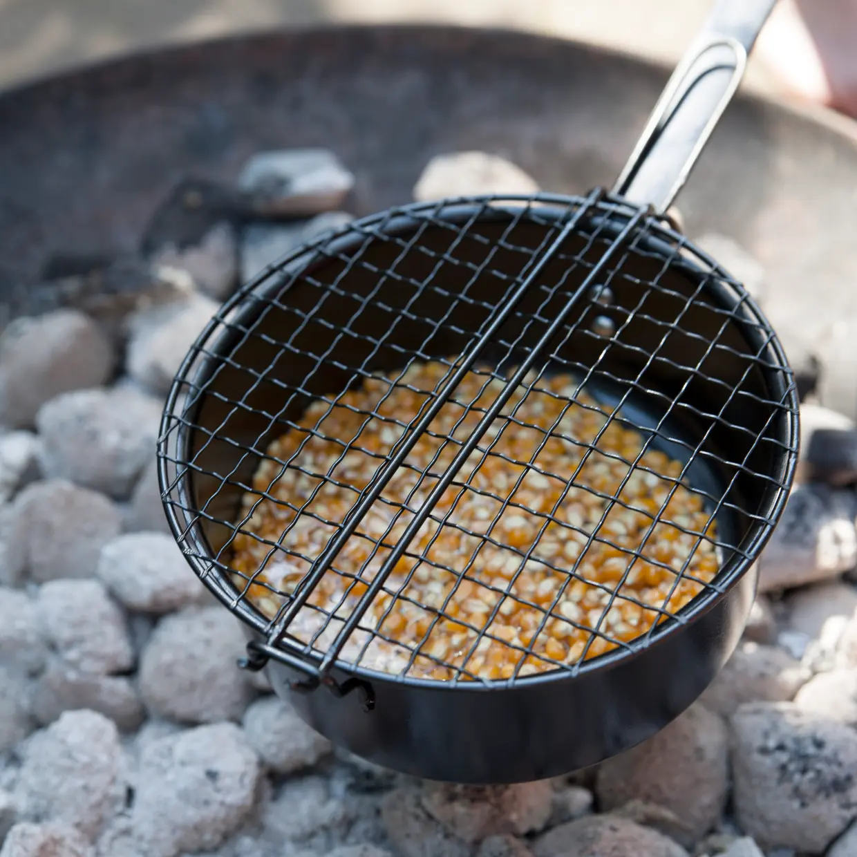 Esschert Design popcorn pan