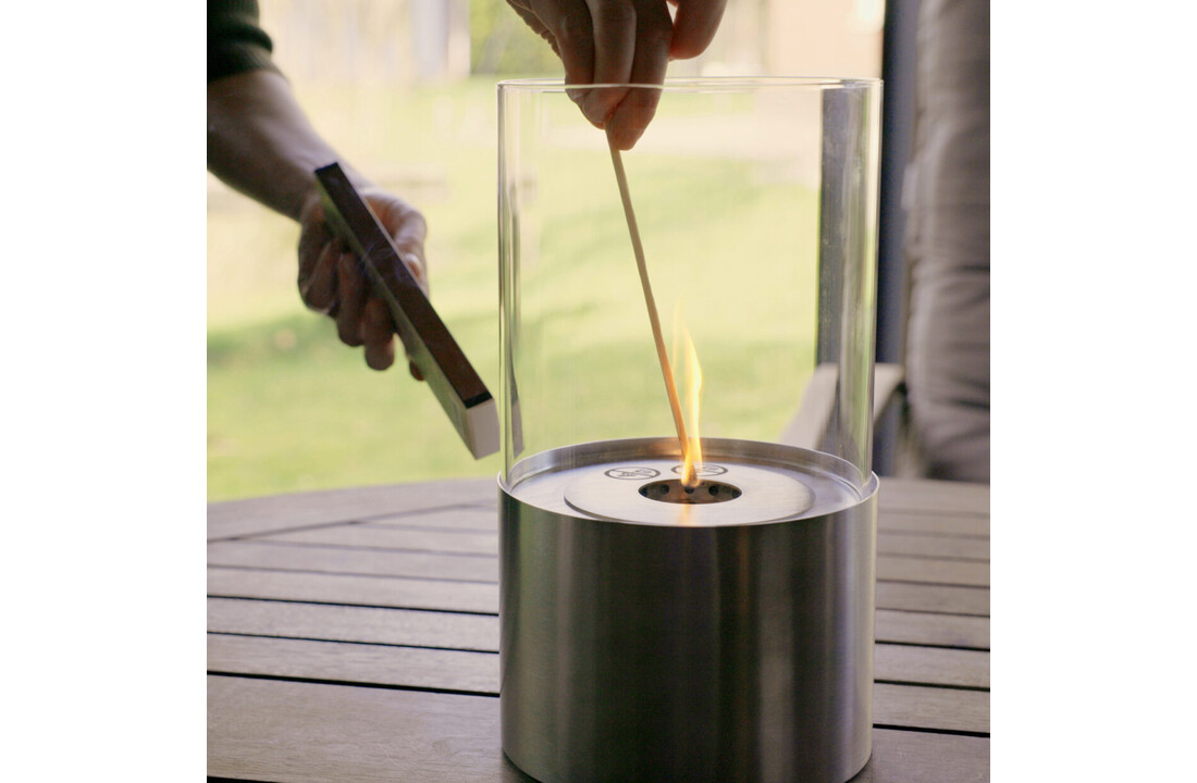 Fancy Flames RVS Tafelhaard op Bio Ethanol