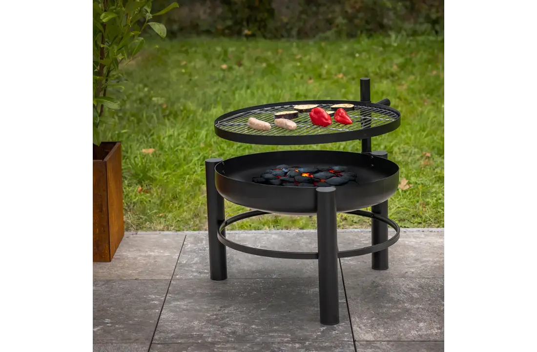 Vuurschaal met barbecue rooster