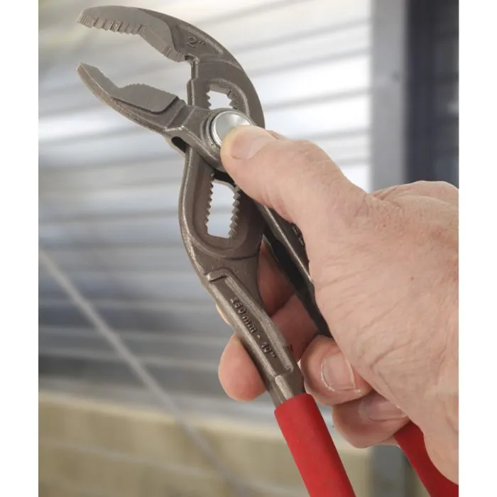 Virax waterpomptang met extra brede opening en knop