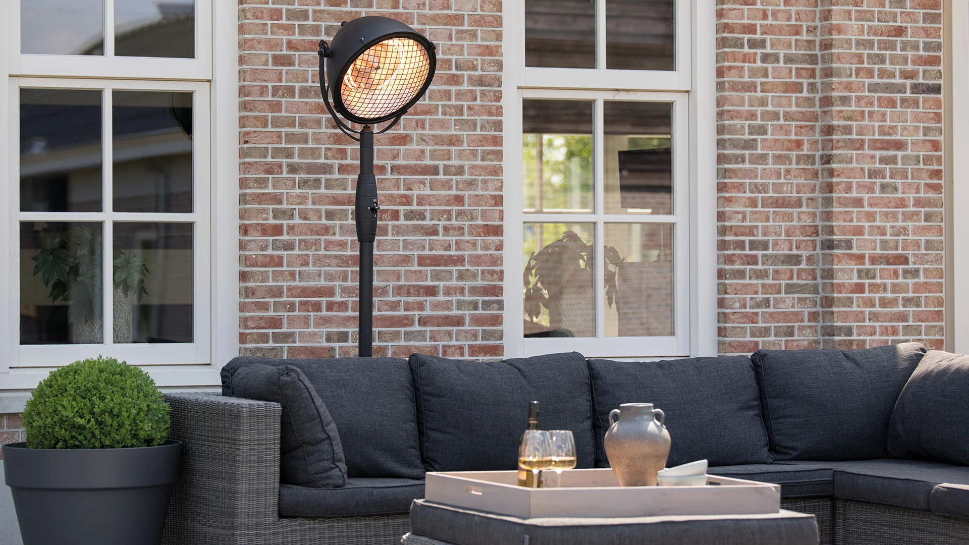 Sunred verwarmer Indus Bright Staand - zwart