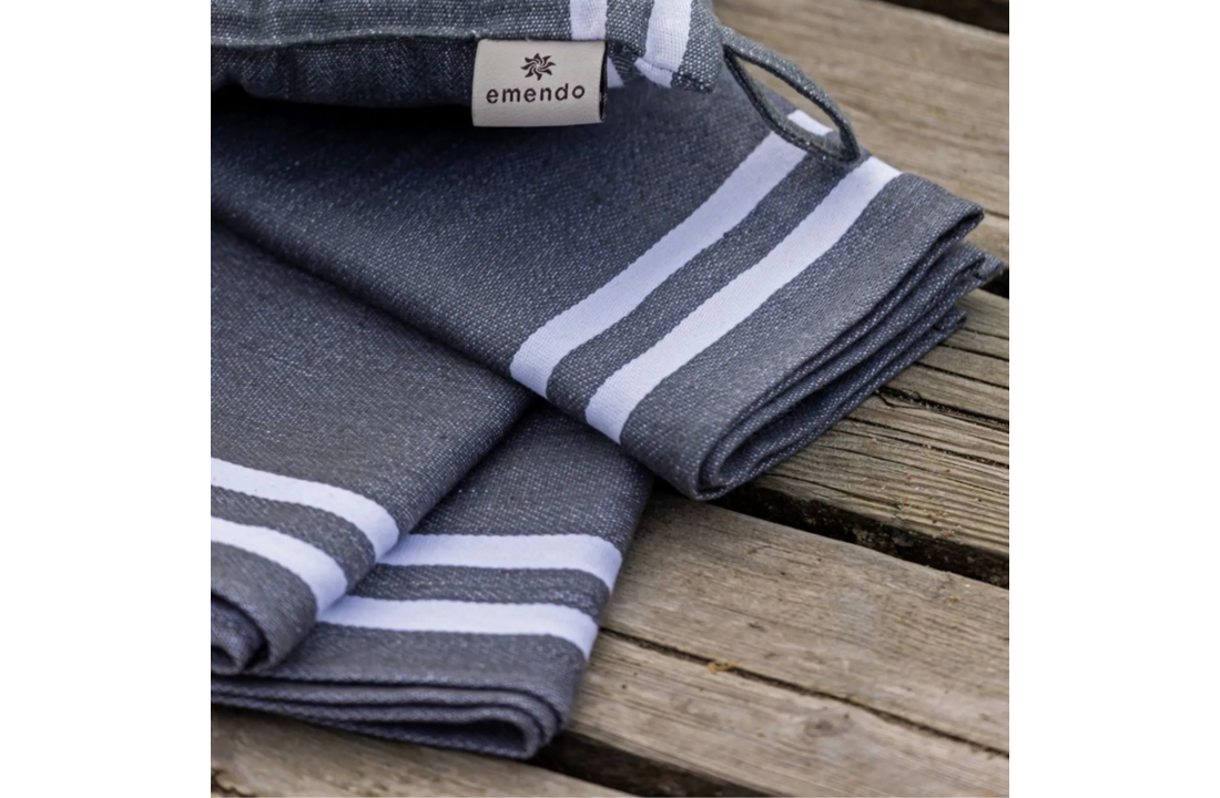 Emendo Sauna Set - Handdoek  & geur Eucamenthol