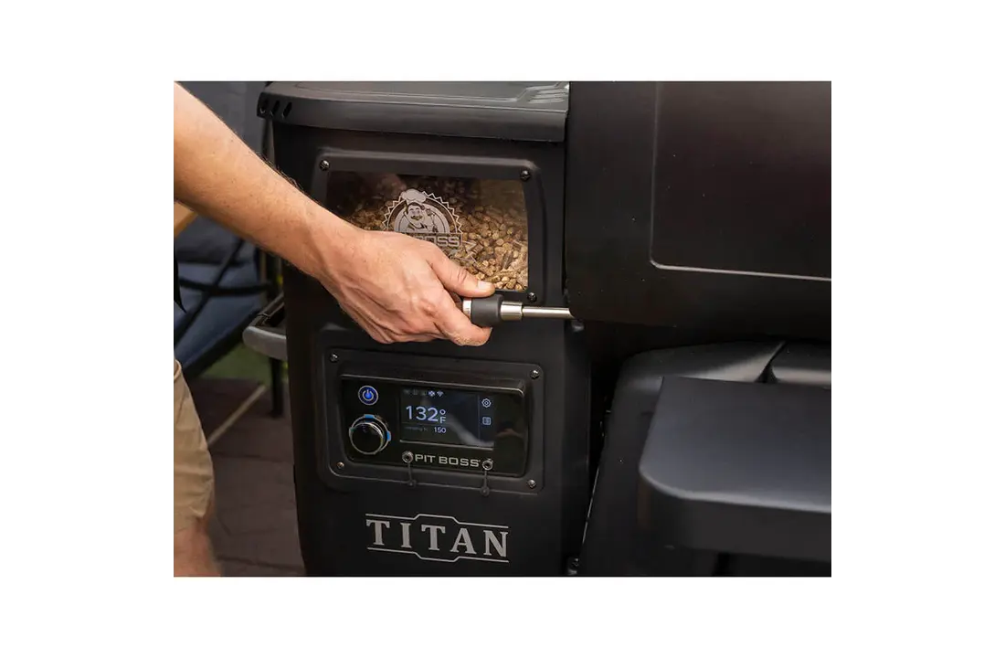 Pit Boss Competition Series 1600  Titan - Pellet BBQ