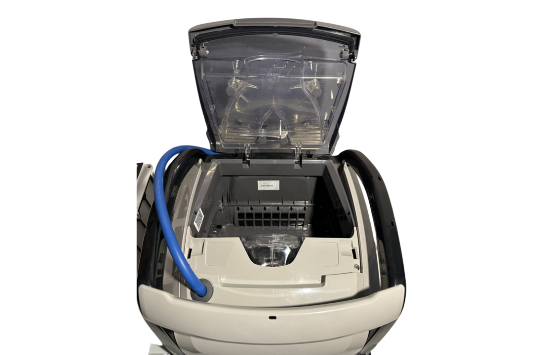 Dolphin Ultimate Smart Zwembadrobot