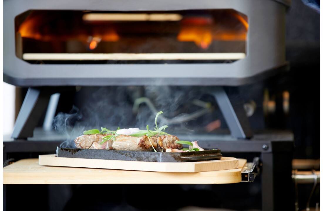 Cozze Pizza Oven Gas  42.5 cm 17 + gratis BBQ set