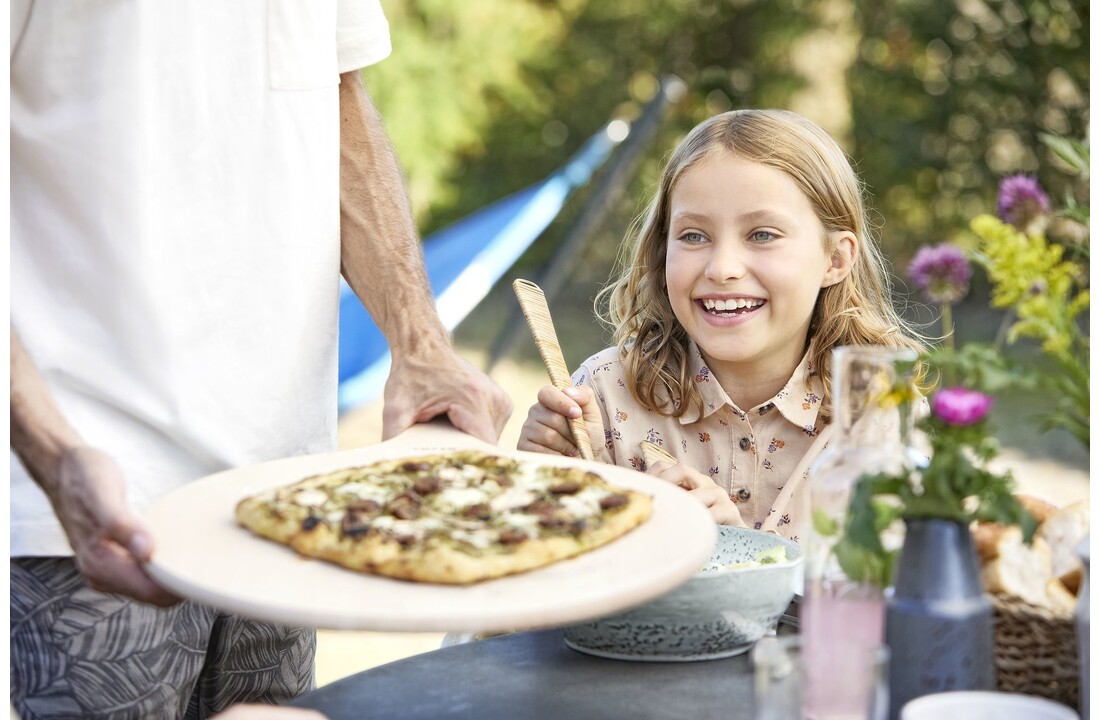 Cozze Pizza Oven Gas  42.5 cm 17 + gratis BBQ set