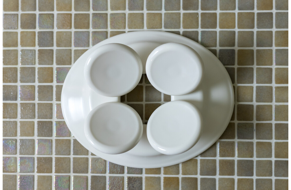Schotelmodel hoofdsteun wit kunststof