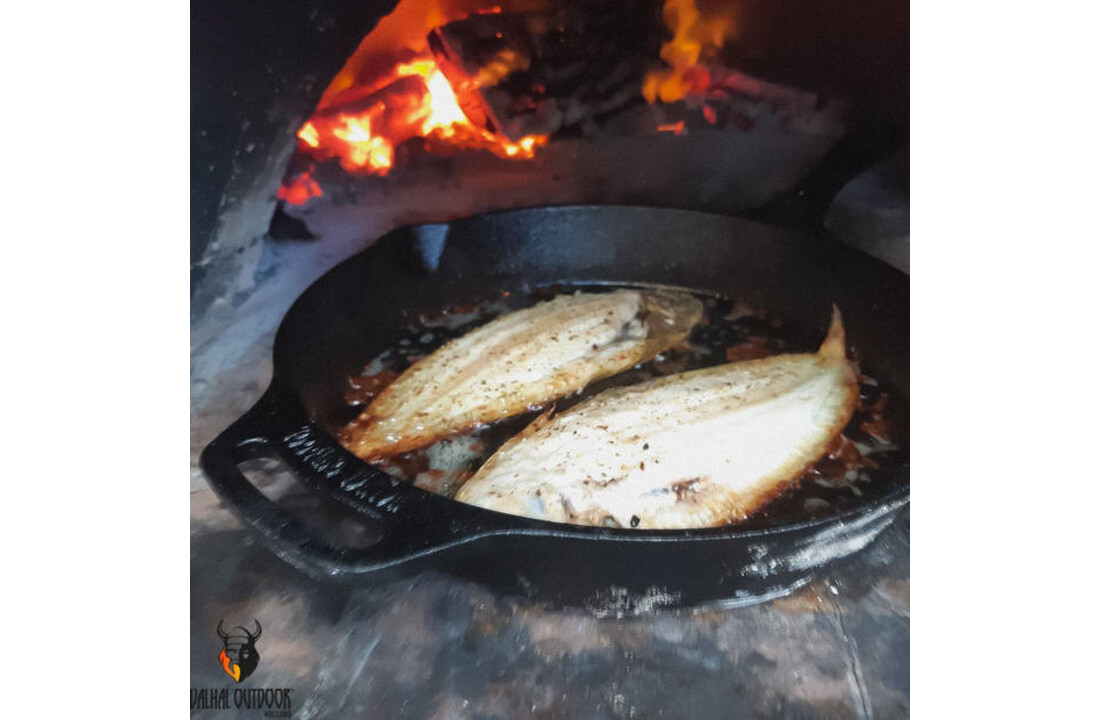 Valhal Outdoor Skillet Gietijzer Met Handgrepen 30 cm