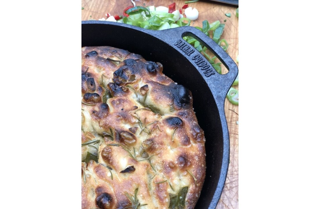 Valhal Outdoors  Skillet Gietijzer Met Handgrepen 25 cm