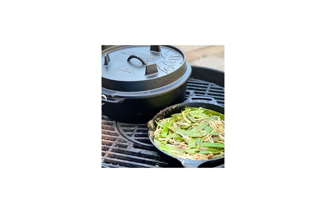 Valhal Outdoor Dutch Oven Braadpan Barbecue 6.1 liter