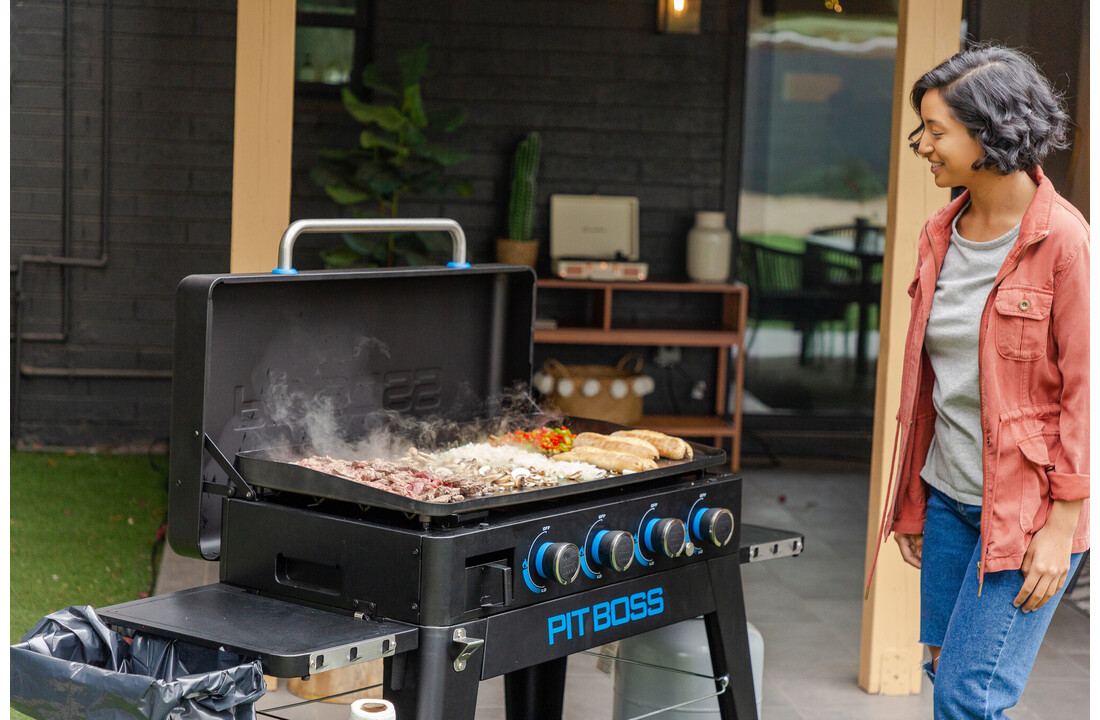 Pit Boss Ultimate Plancha 4 Burner - Met onderstel | Gas BBQ