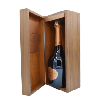 Laurent-Perrier Laurent-Perrier Alexandra Grande Cuvee Rose 2004 - Gift Box