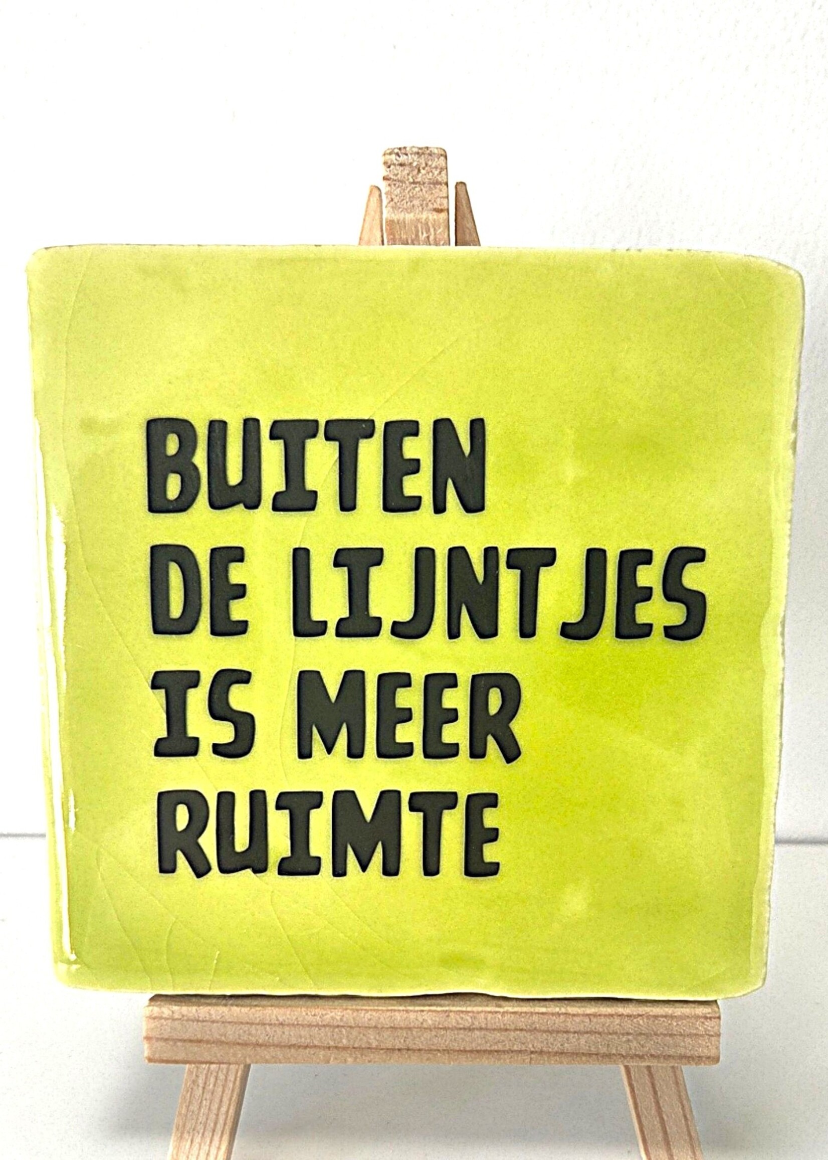 Tegel Quotes Tegel "buiten de lijntjes is meer ruimte" – handgemaakt 10x10 cm