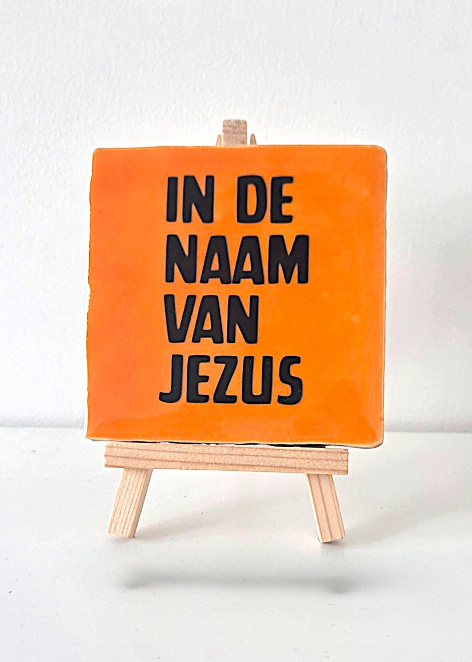 Tegel Quotes Tegel "In de naam van Jezus" – handgemaakt 10x10 cm