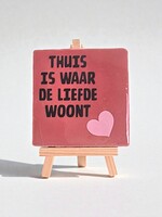 Tegel Quotes thuis is waar de liefde woont - roze