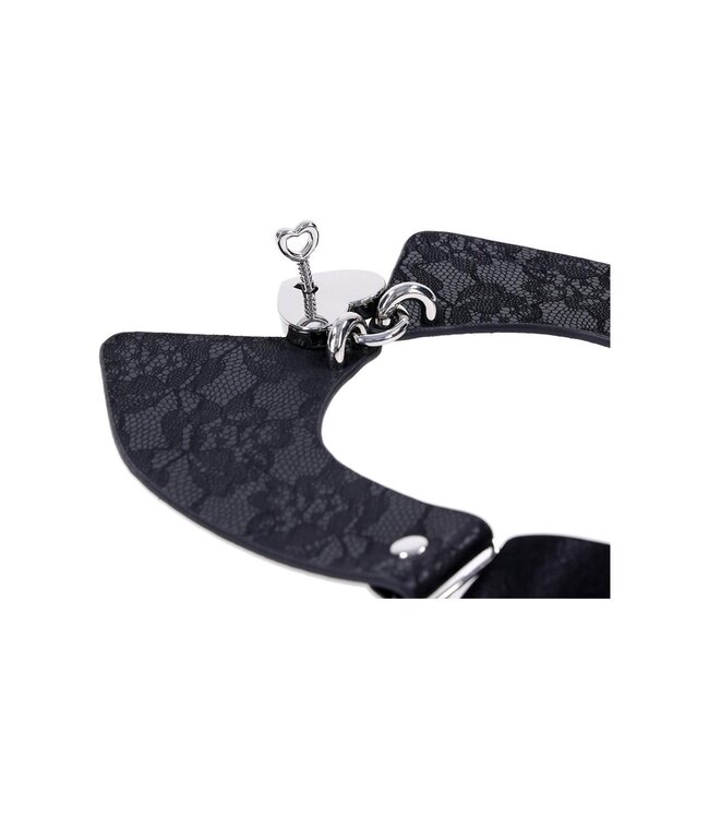 Sportsheets SPORTSHEETS SEX AND MISCHIEF LACE DAY COLLAR