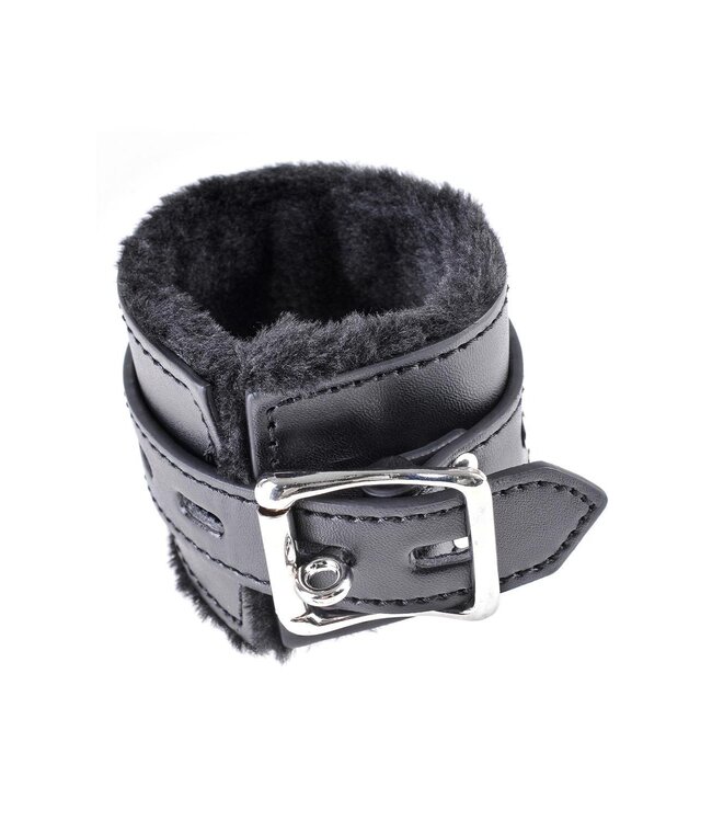 Pipedream FETISH FANTASY SERIES LIMITED EDITION CUMFY CUFFS BLACK