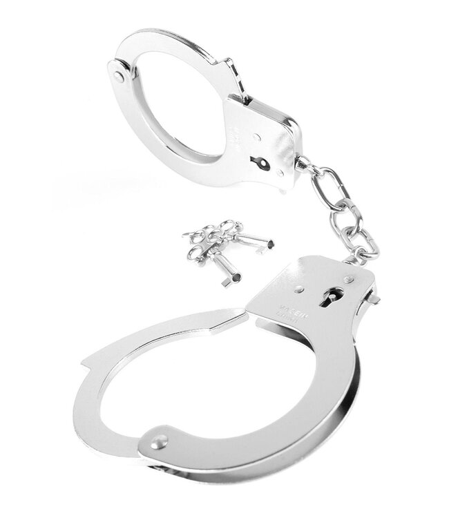 Pipedream FETISH FANTASY SERIES DESIGNER METAL HANDCUFFS SILVER
