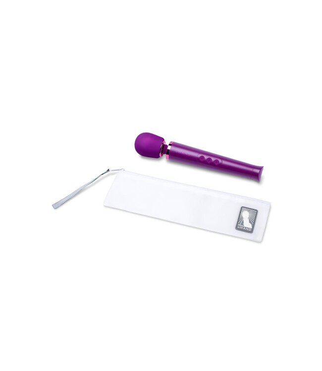 le WAND LE WAND PETITE RECHARGEABLE VIBRATING MASSAGER CHERRY